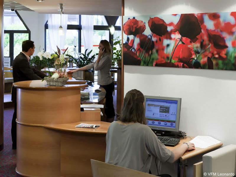 Hotel Ibis Montpellier Sud Exterior foto